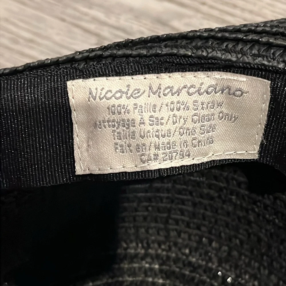 NWT Bonjour black straw hat
